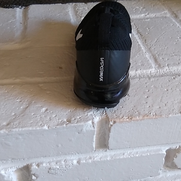 Nike Air VaporMax Flyknit 3 - Picture 4 of 7